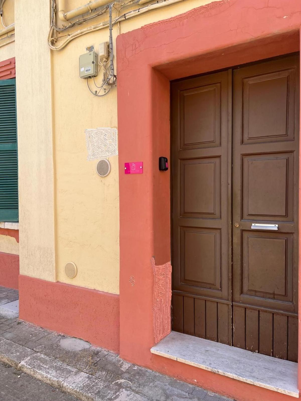 Appartamento Cataleya Home Brindisi Luaran gambar